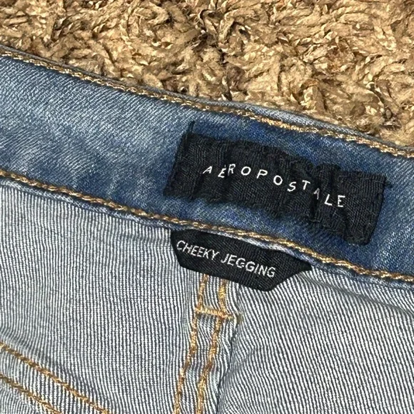 Aero - Size 10 Girls Distressed Jean Jeggings - Picture 3 of 3